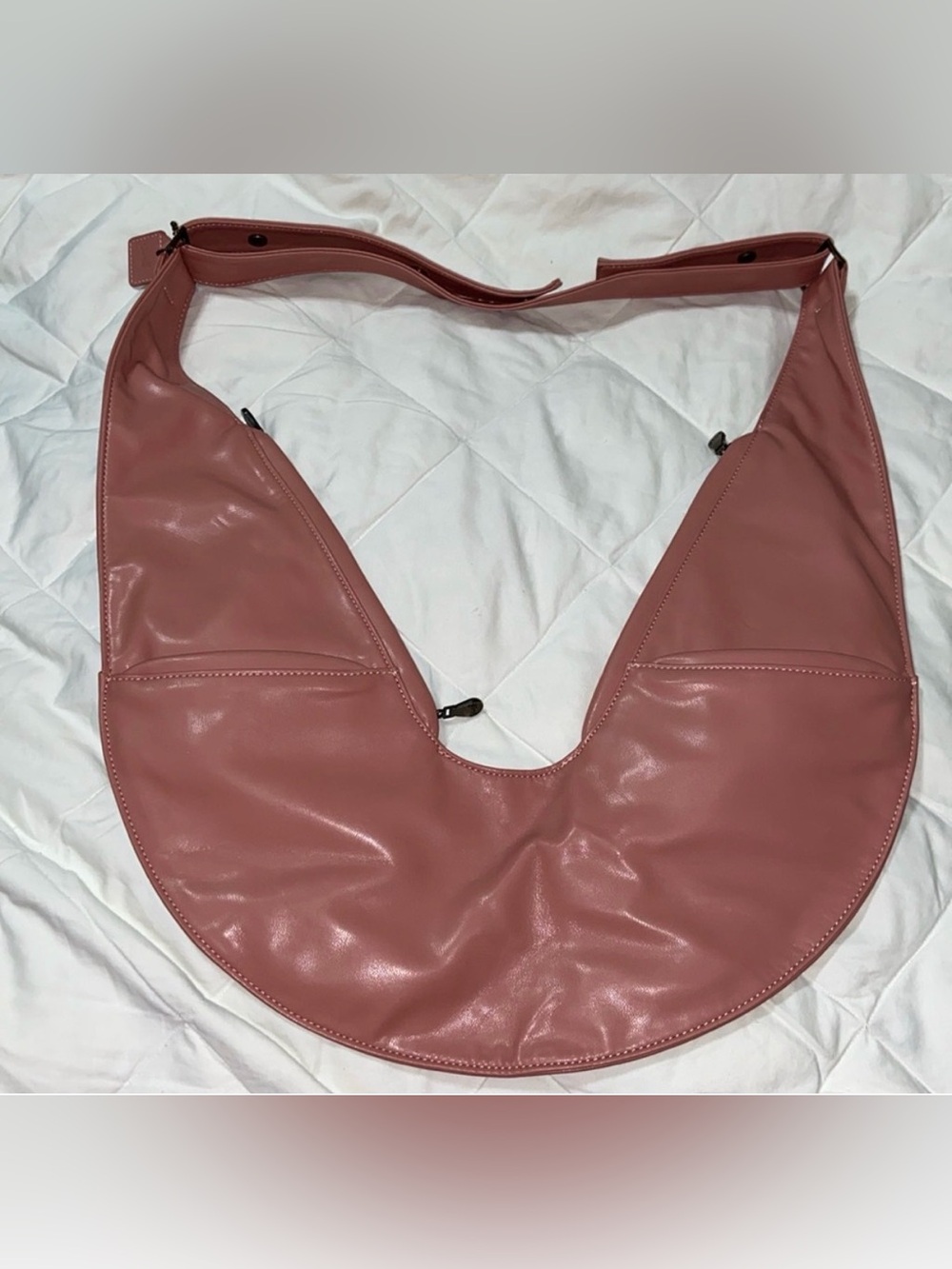 Nwot Sash sling Bag